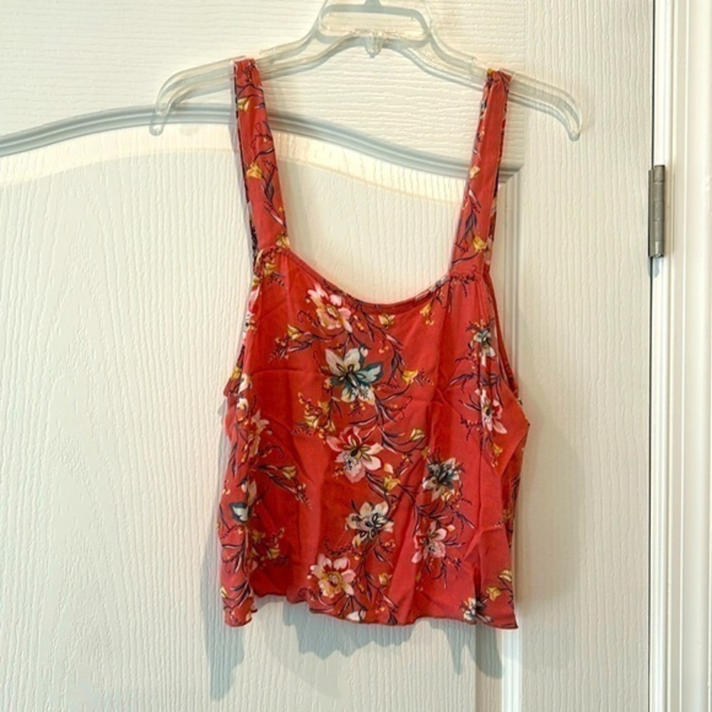 ONEILL summer surf shop tank top crop top size large FLORAL